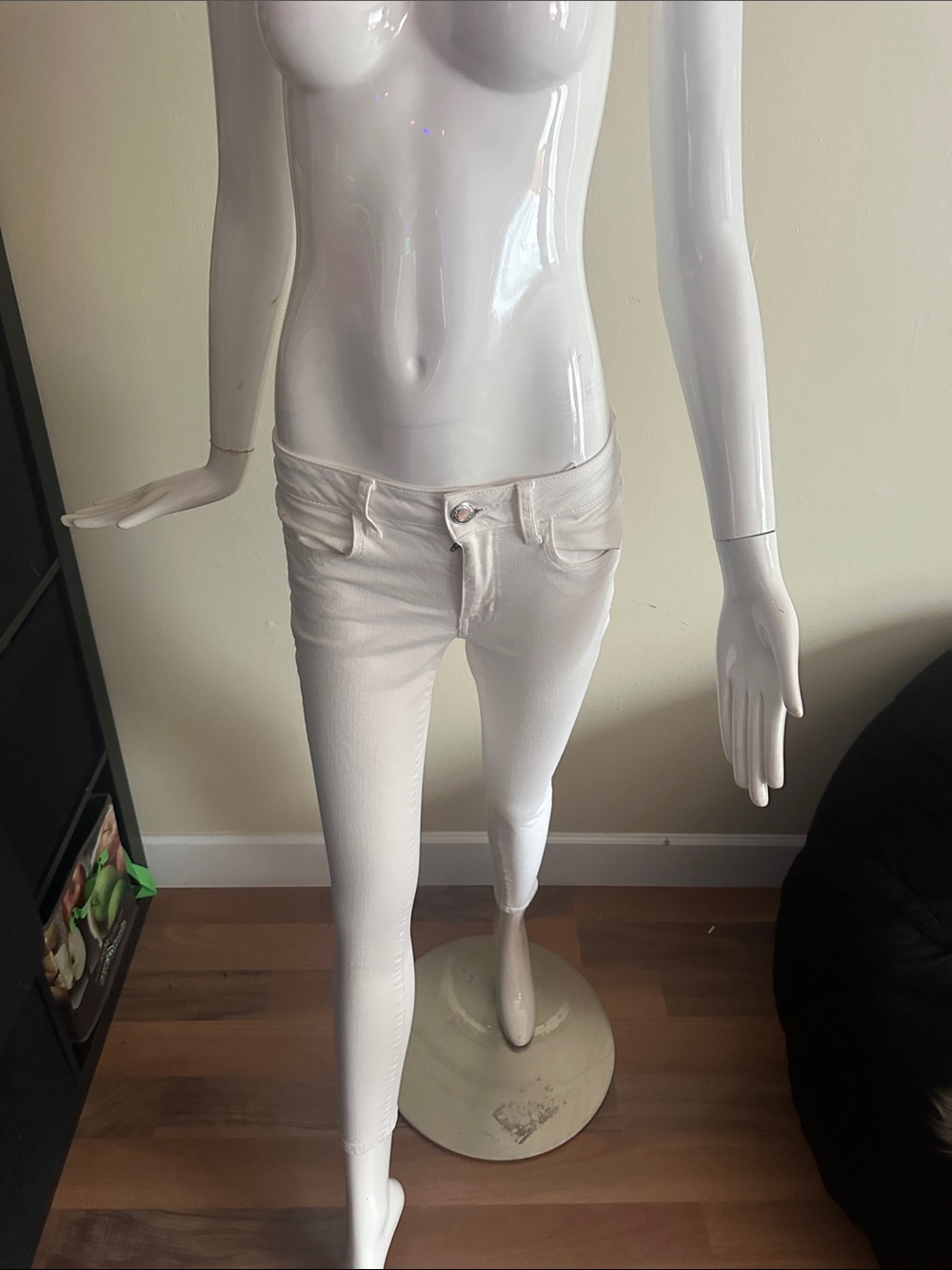 American Eagle Outfitters White Skinny Ankle Jeans